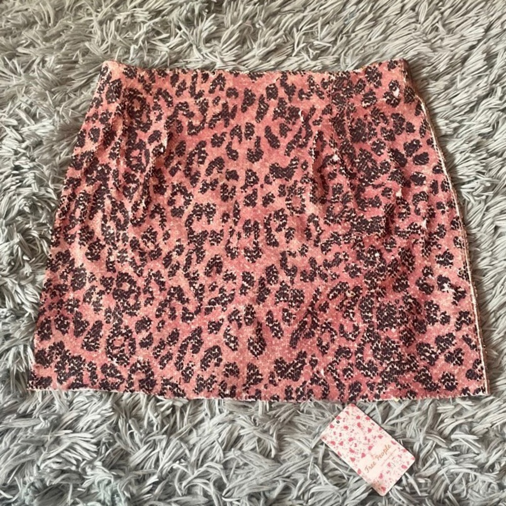 Skinny Sequin Leopard Mini Skirt - Picture 4 of 7